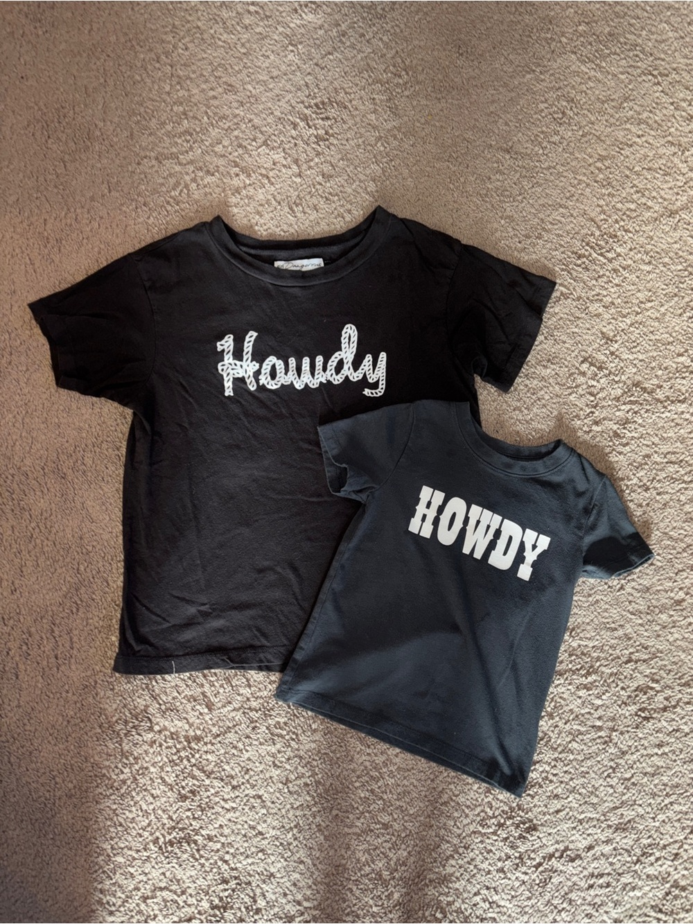 Mom Toddler Matching Howdy Graphic Short Sleeve Tee Set - Charcoal Medium